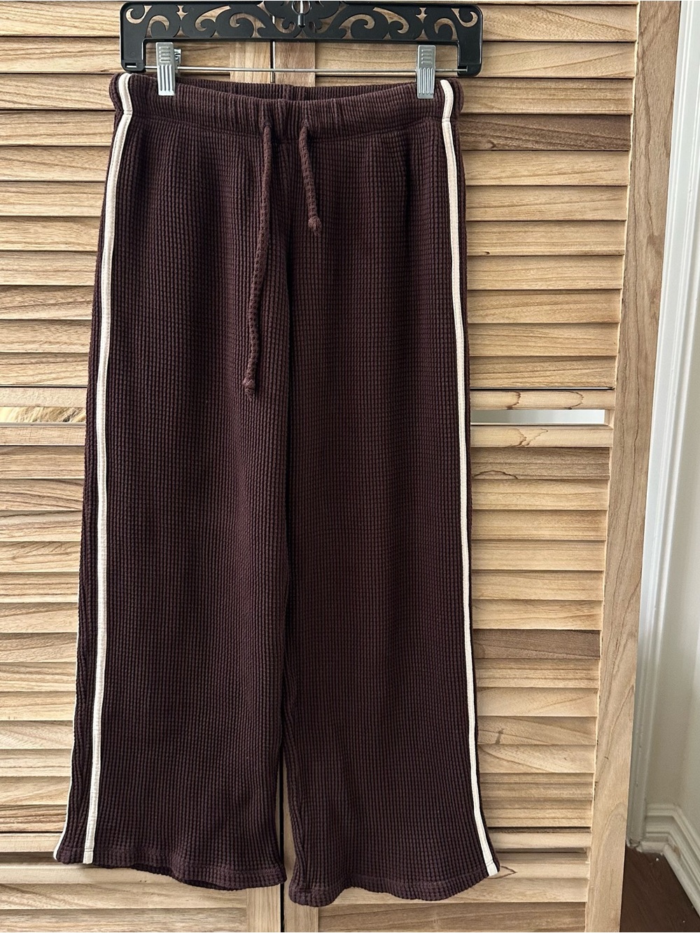 DONNI. The Thermal Crop Stripe Pants in Espresso size XS - Picture 5 of 9